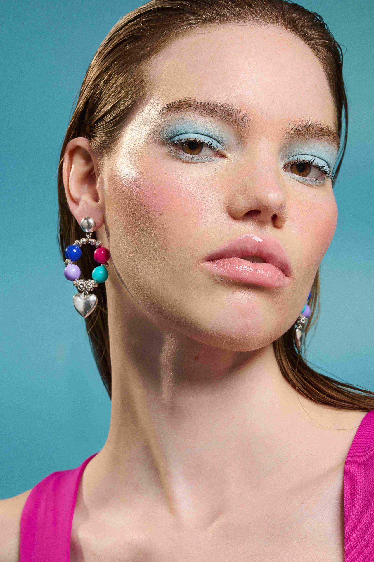 SIREN σκουλαρίκι με χρωματιστές ακρυλικές χάντρες, και επάργυρα στοιχεία. - Image 2